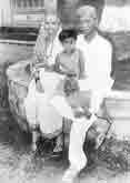 Deole with his wife Sunanda and granddaughter Ruchi.